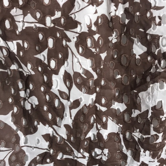 Brown and white dress - Picture 2 of 2